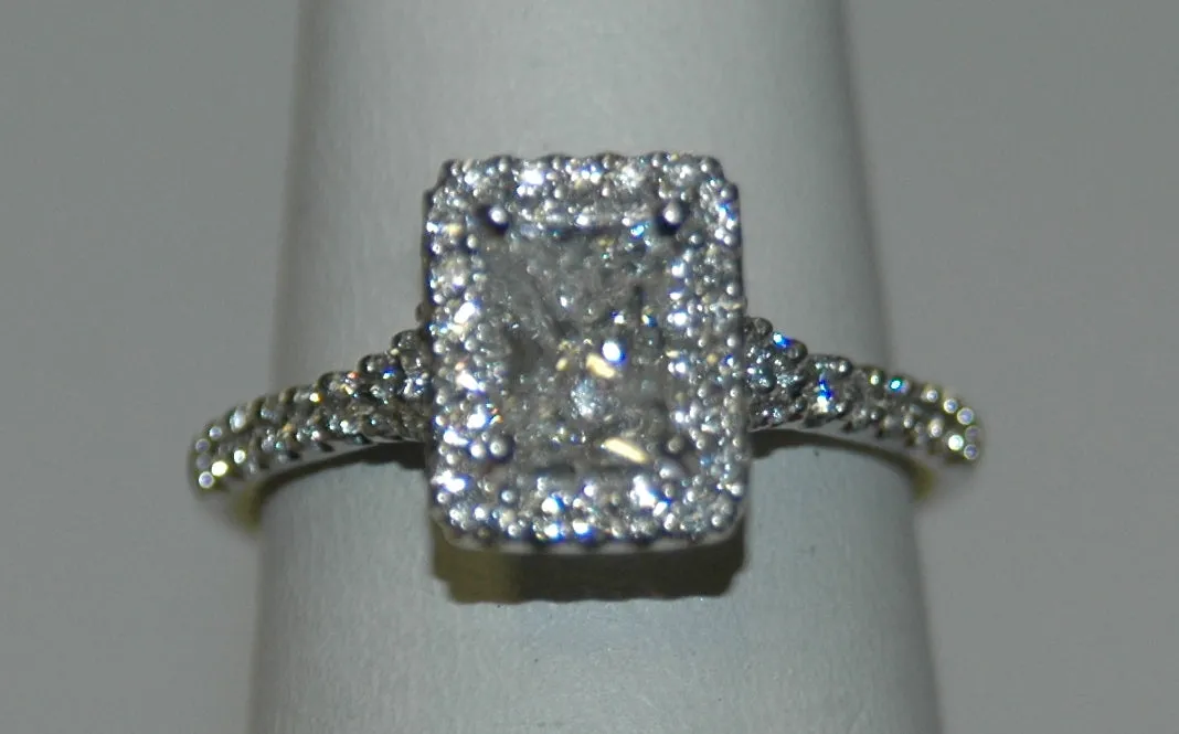 18K White Radiant Diamond 0.98Ct Halo Engagement Ring