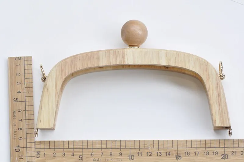 20.5cm Retro Purse Frame Wood Handle Purse Frame With Screws Four Colors