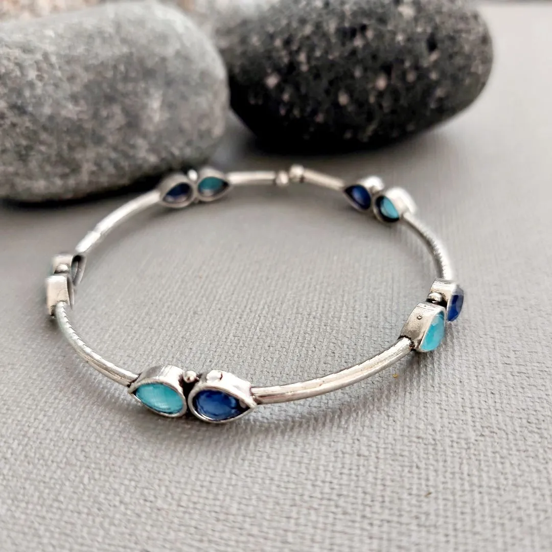 Adjustable Bracelet: Blue Silver Toned Bracelet