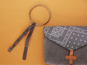 Alanji Sling Clutch - Binonduk Grey