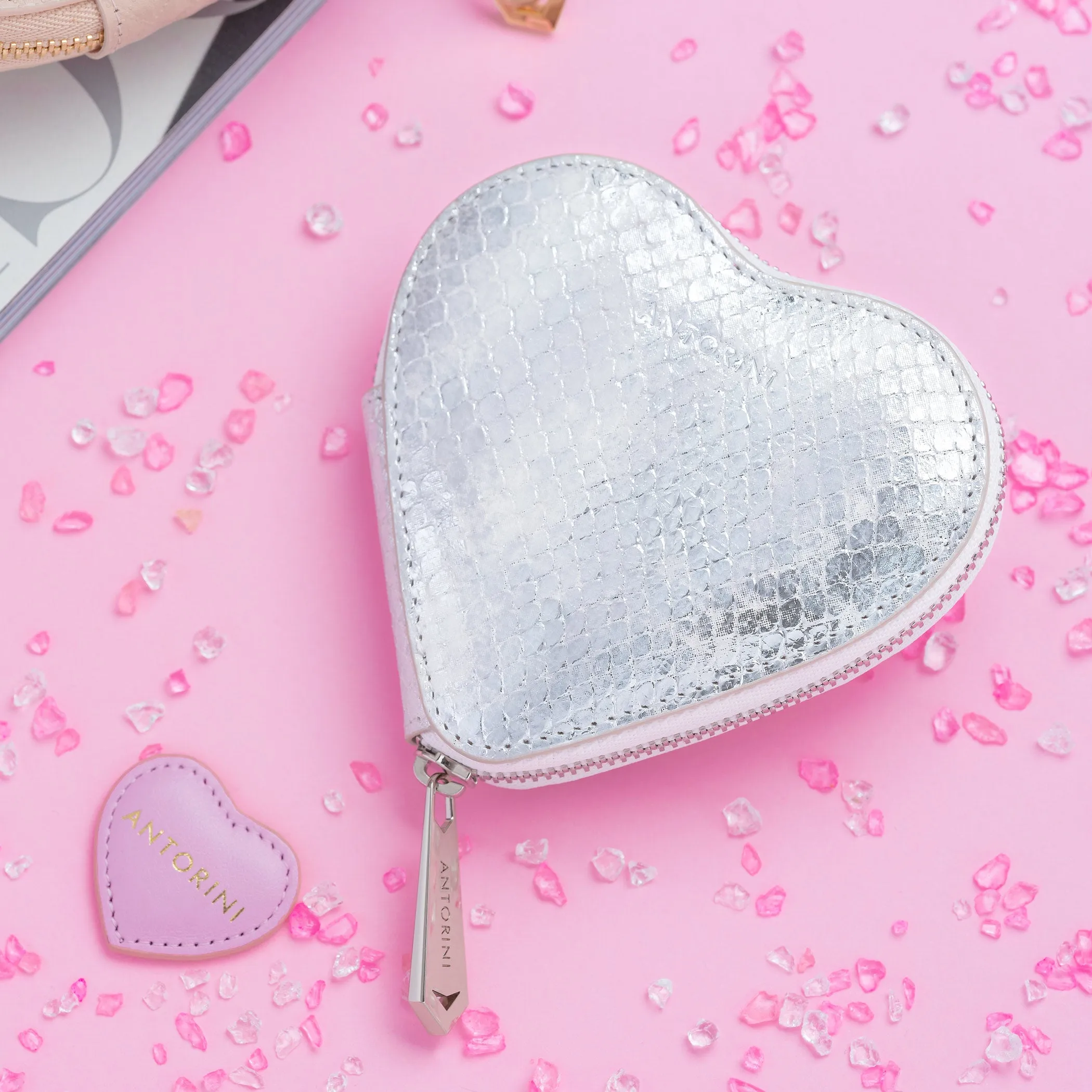 ANTORINI Heart Change Purse, Silver