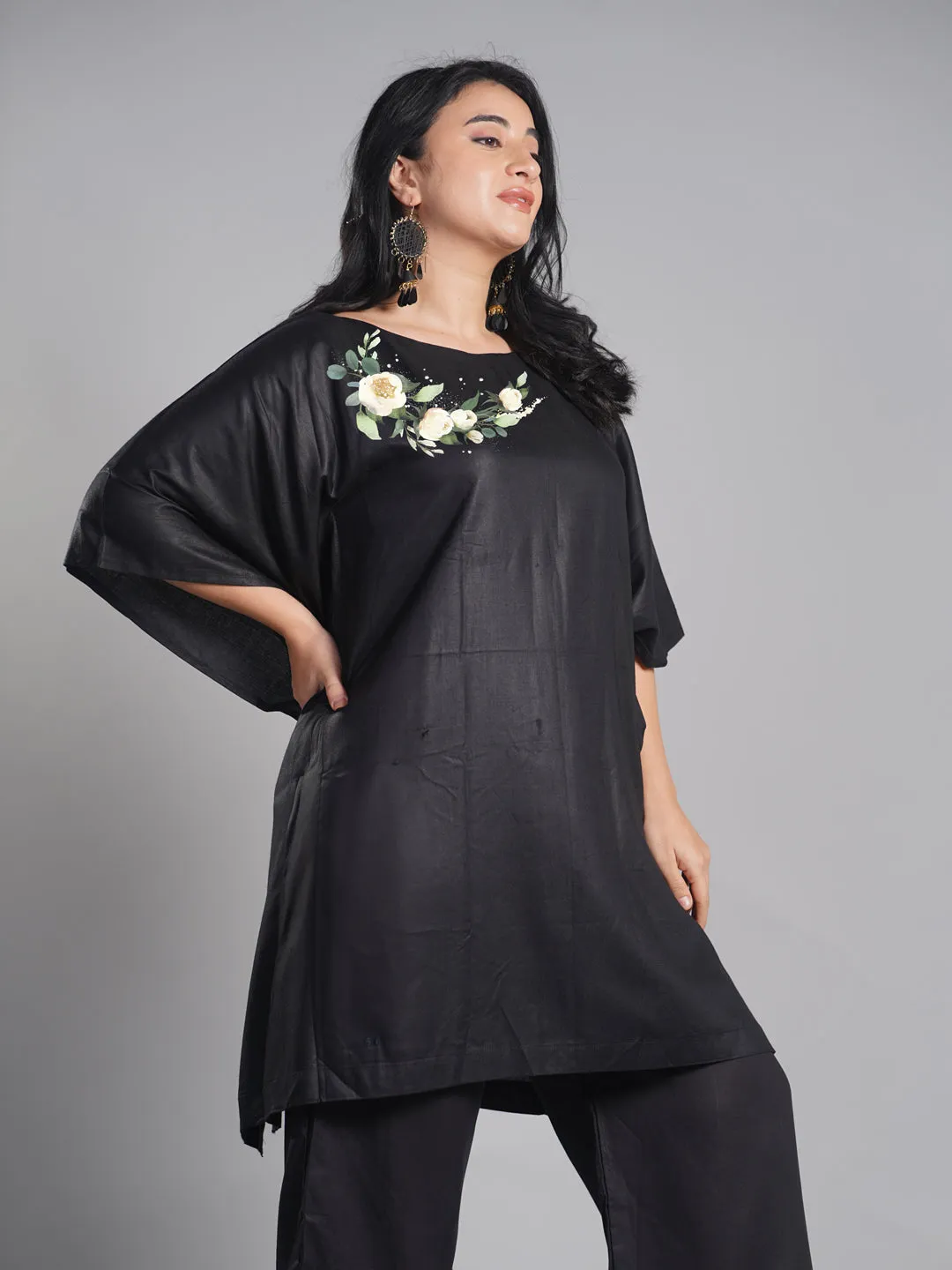 Black Rayon Kaftan - White Flowers