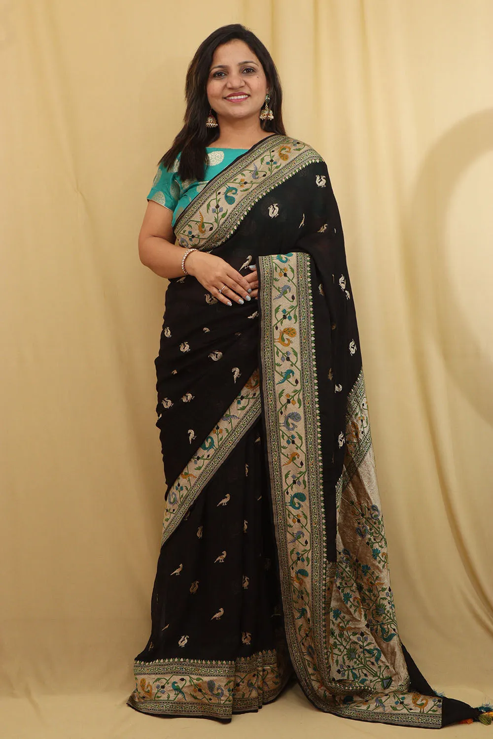 Exquisite Black Banarasi Georgette Saree with Paithani Border