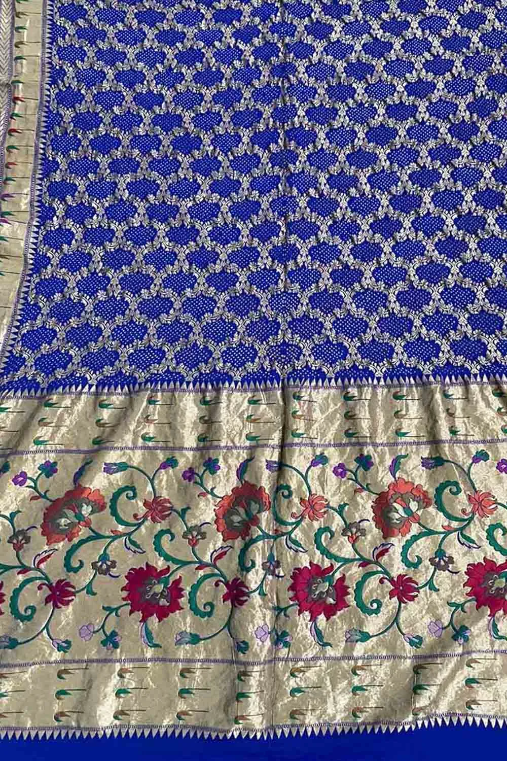 Exquisite Blue Banarasi Bandhani Georgette Dupatta: Pure Elegance