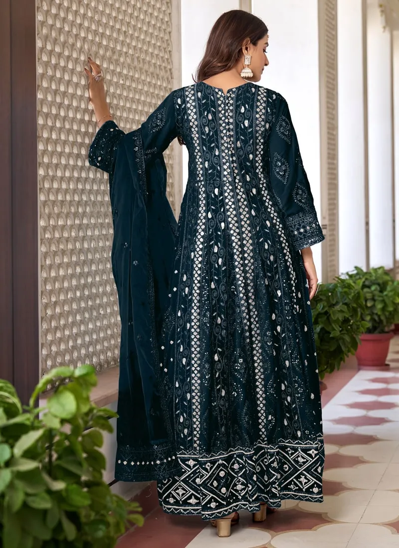 Exquisite Pakistani Front Slit Salwar Suit