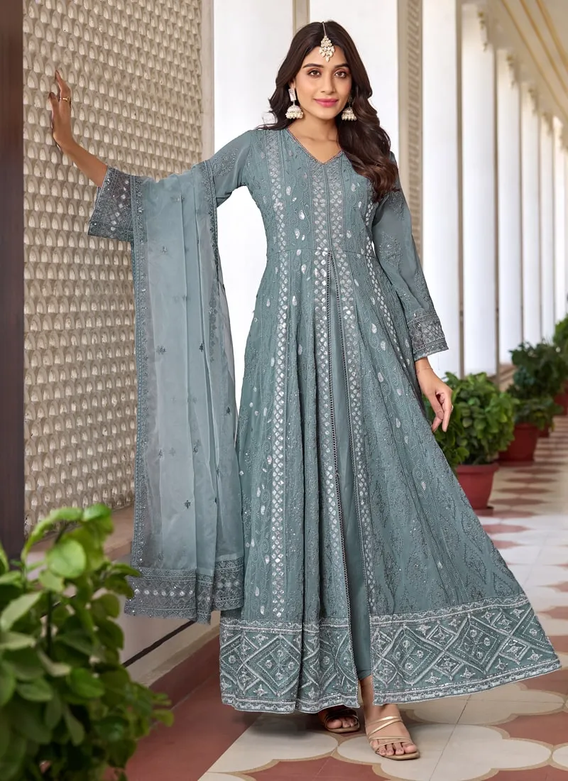 Exquisite Pakistani Front Slit Salwar Suit