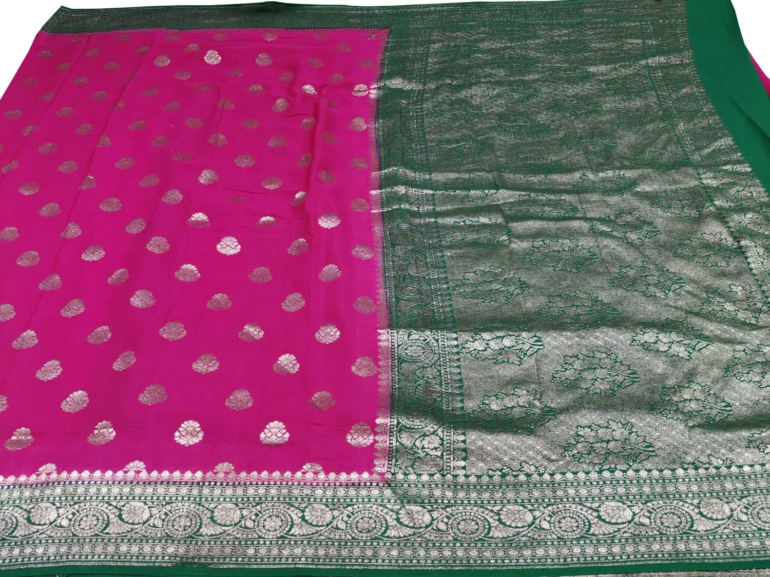 Exquisite Pink Banarasi Crepe Silk Saree - Handloom Beauty