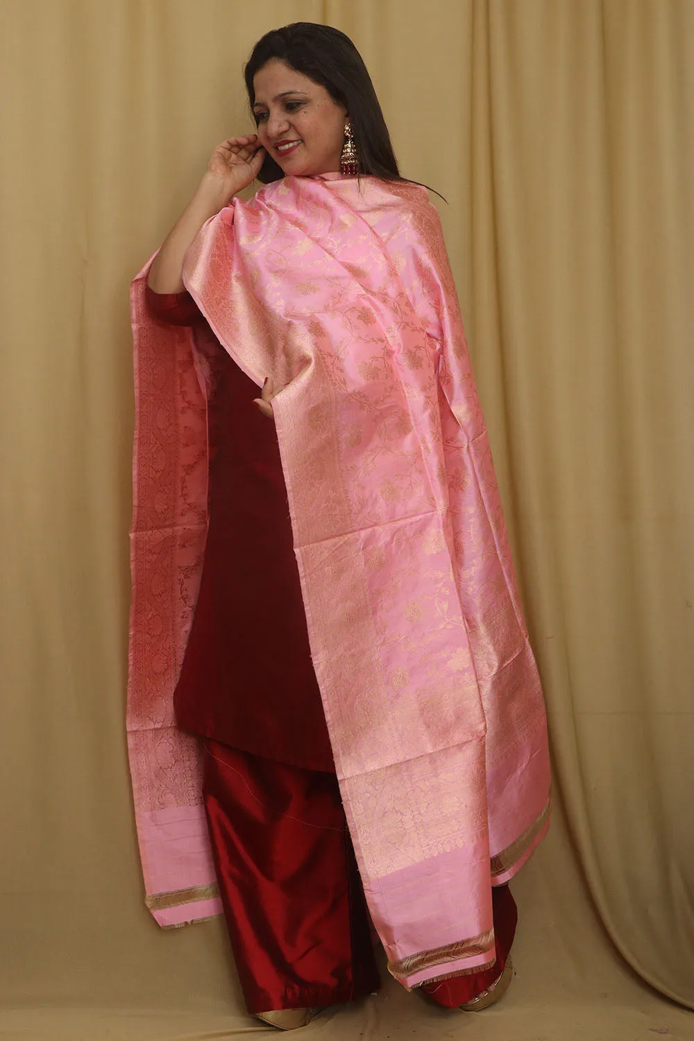 Exquisite Pink Banarasi Handloom Pure Katan Silk Dupatta