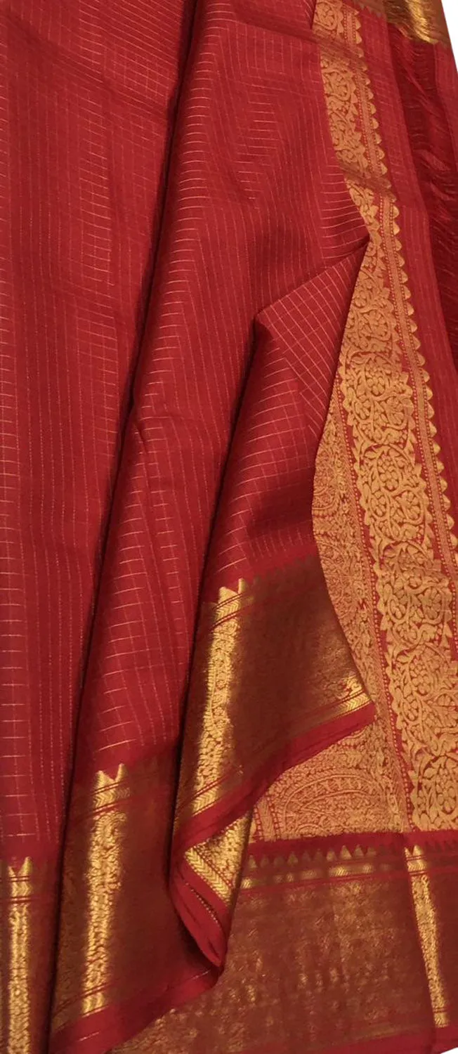 Exquisite Red Handloom Kanjeevaram Silk Saree