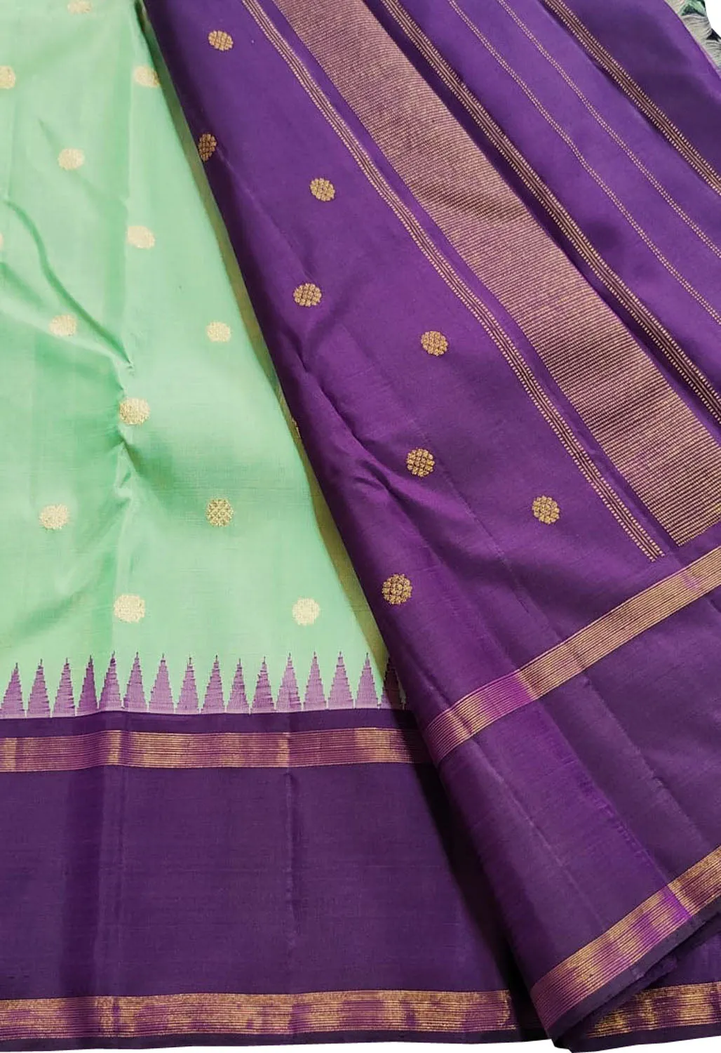 Exquisite Sea Green Pure Silk Saree - Handloom Kanjeevaram