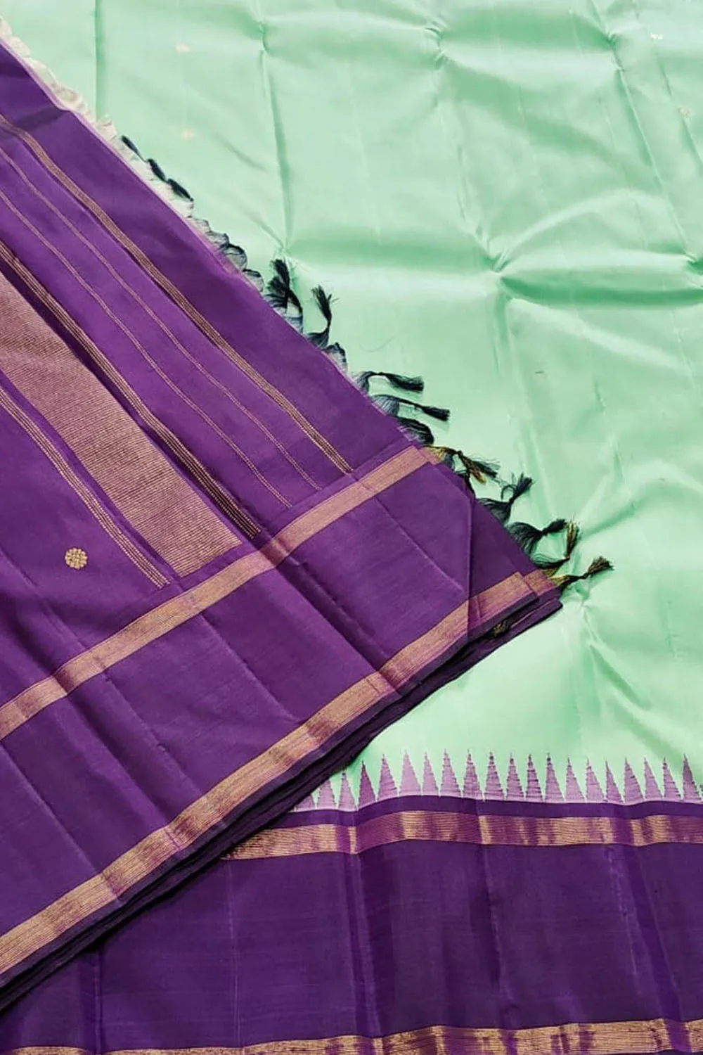 Exquisite Sea Green Pure Silk Saree - Handloom Kanjeevaram