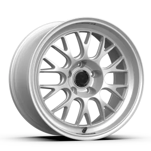 fifteen52 Holeshot RSR 19x9.5 5x120 22mm ET 72.56mm Center Bore Radiant Silver