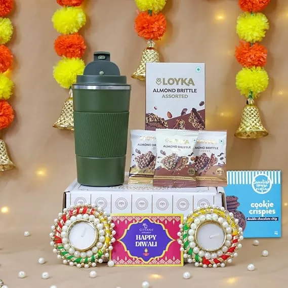 Giftana Exquisite Diwali Drinkware Hamper - Green