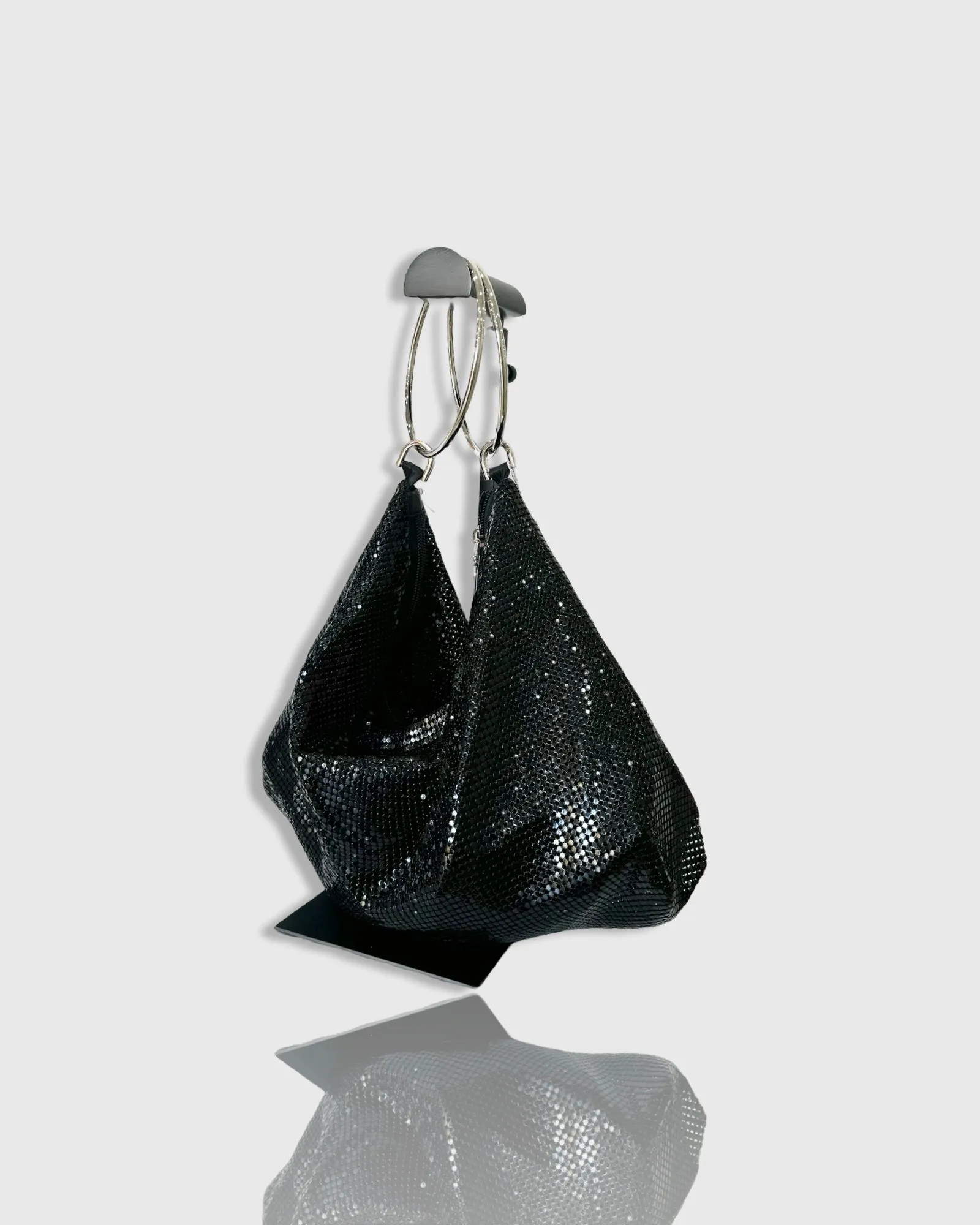 Glowmesh Teardrop Bag