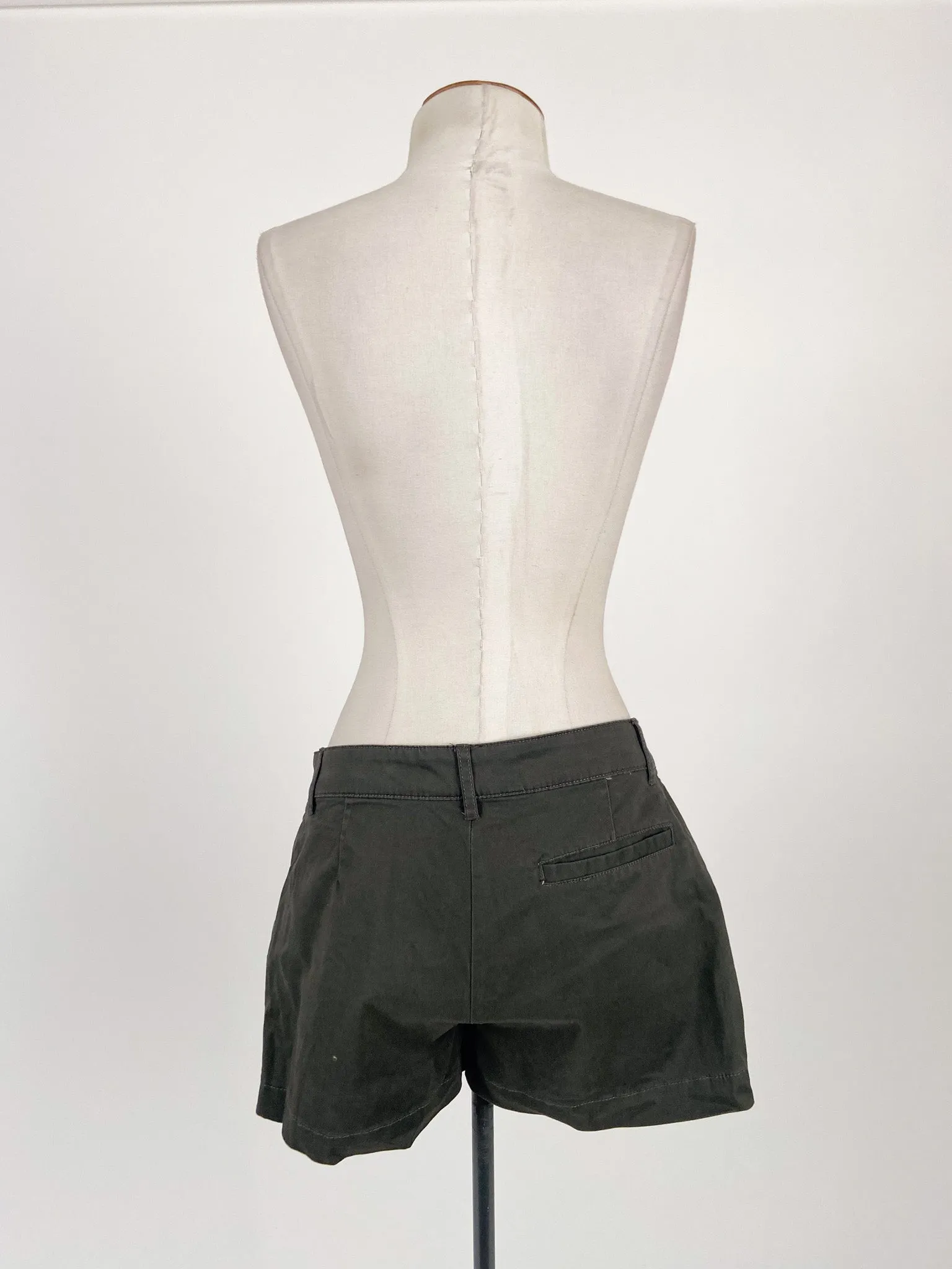 JSW Exquisite Style | Green Casual Shorts | Size S