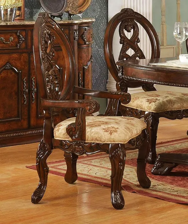 Luxury Exquisite Traditional Dining Table Set