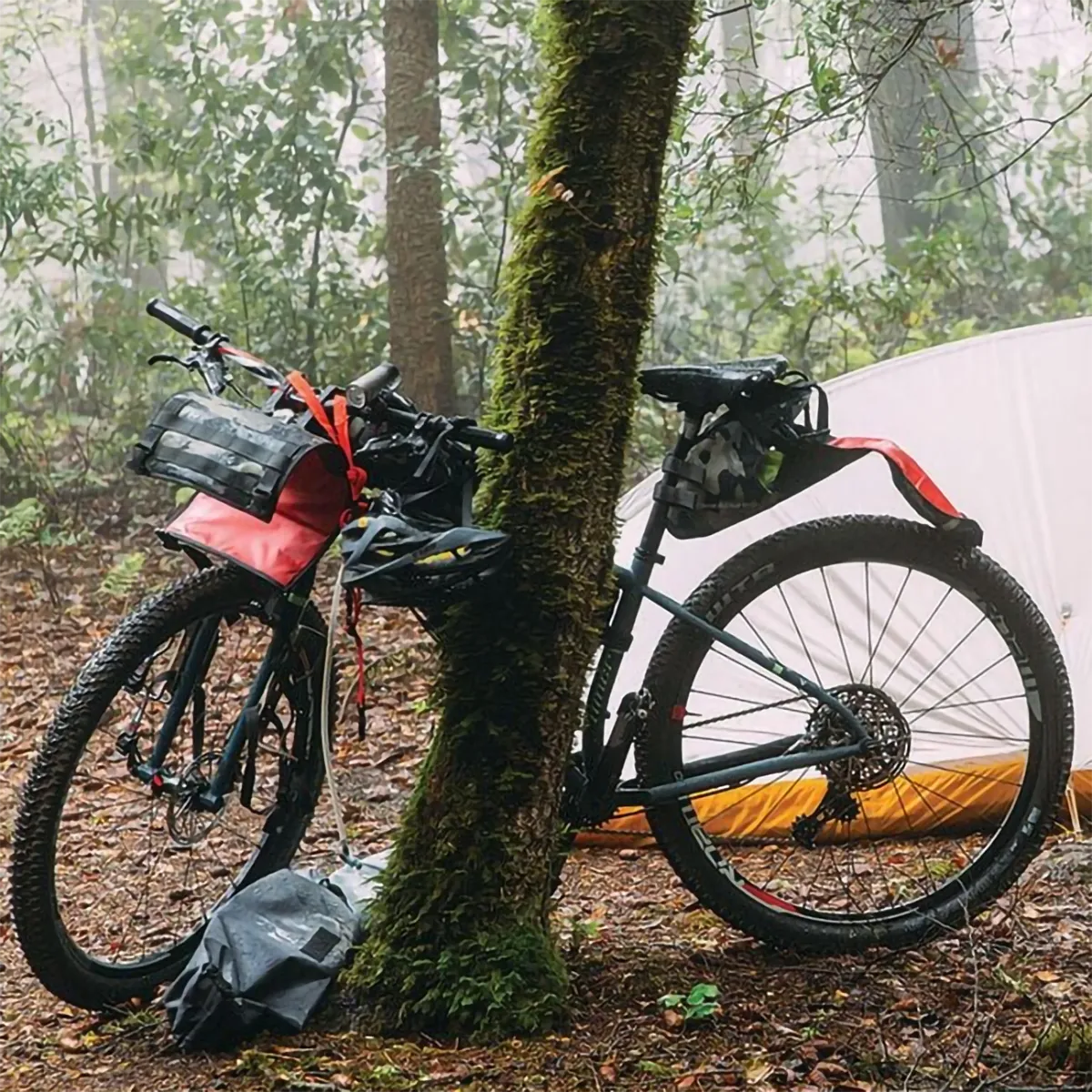 Outpost Handlebar Roll Camo