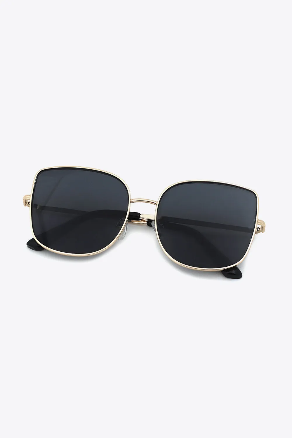 Radiant Rays Wayfarer Sunglasses