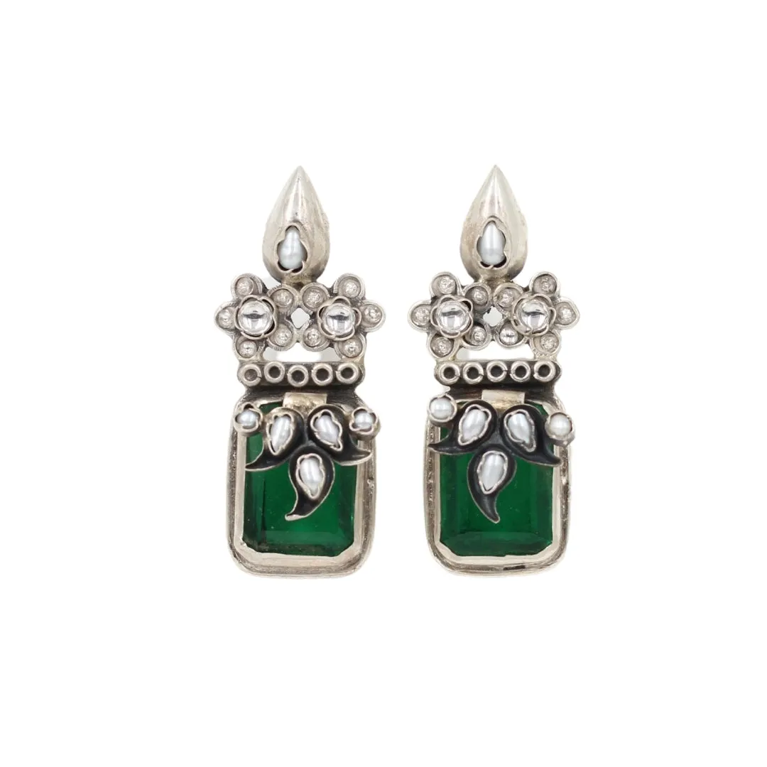 Refined Grace: Exquisite Sangeeta Boochra Handcrafted Silver Earrings