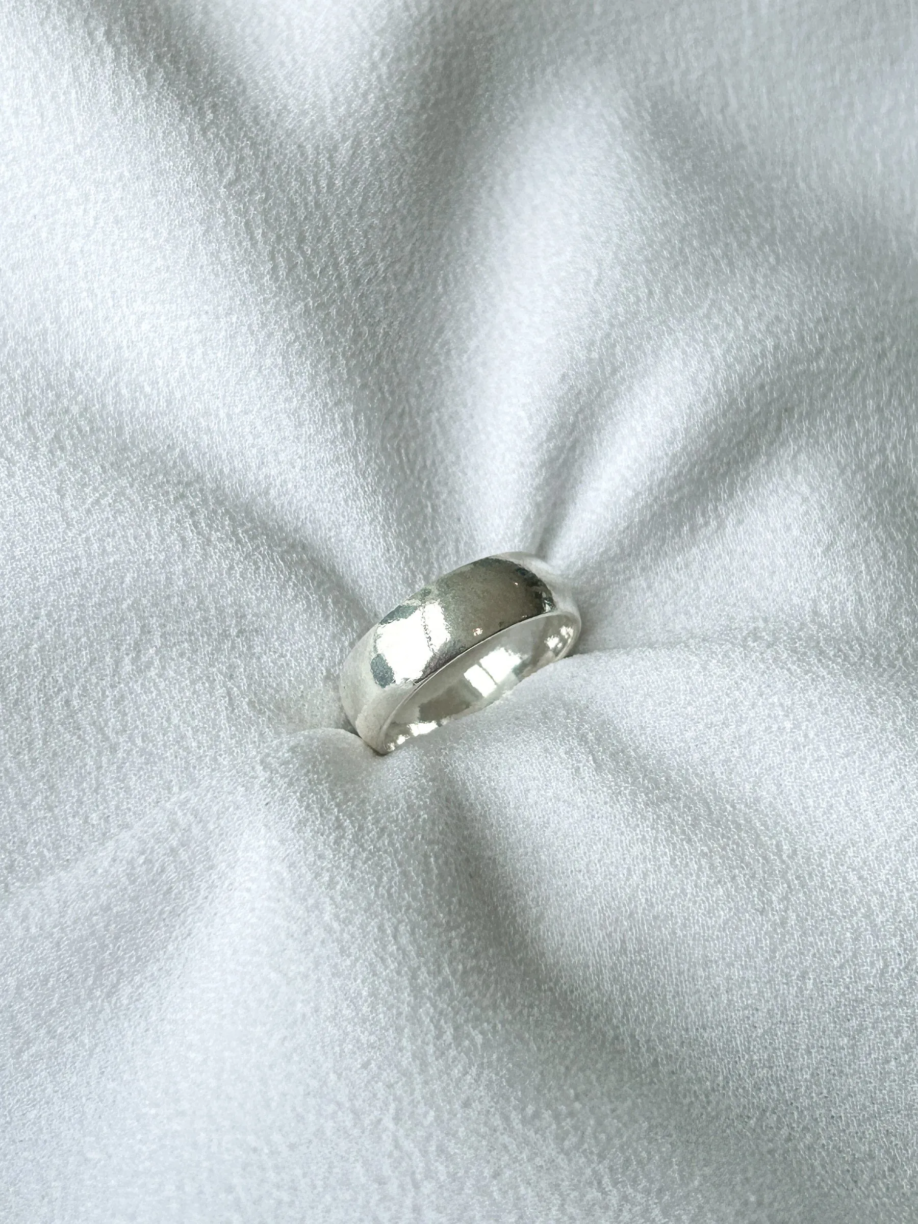 Rounded Ring 0.6cm S999