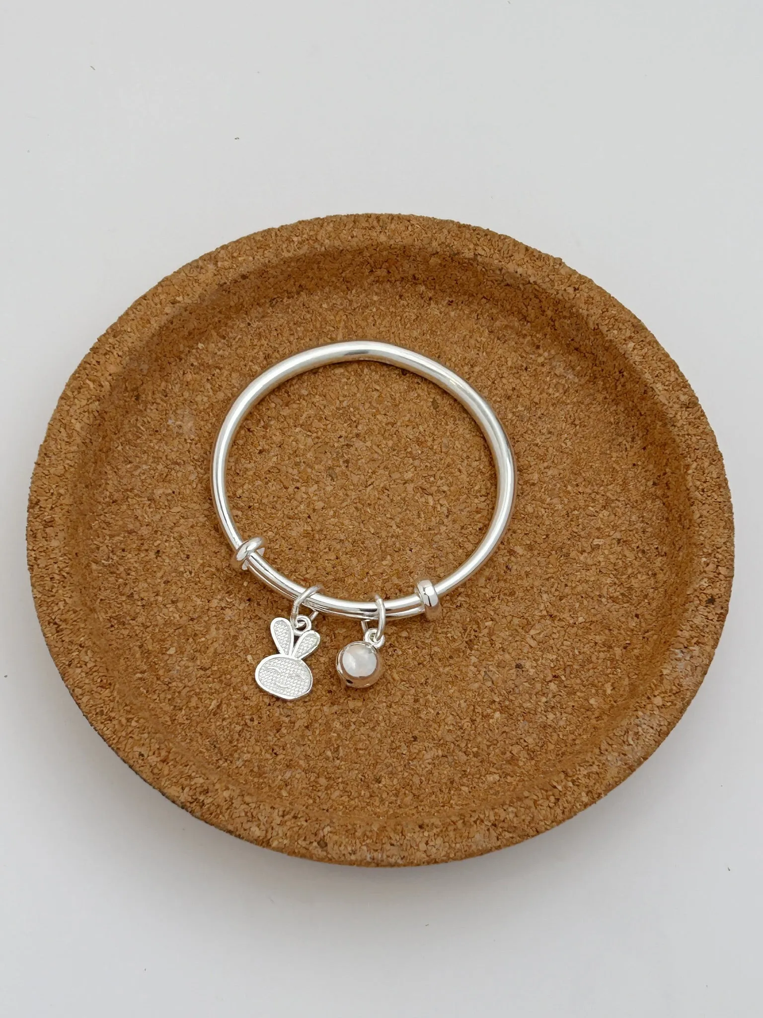 S999 足银快乐小兔子宝宝手镯 Adjustable Happy Rabbit Baby Bangle