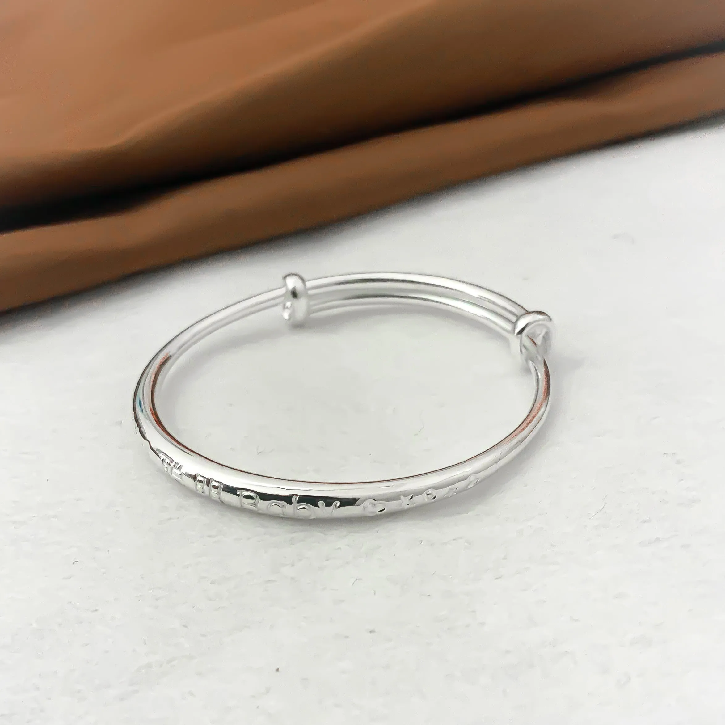 S999 Smart Baby Bangle “足银聪明Baby宝宝手镯”