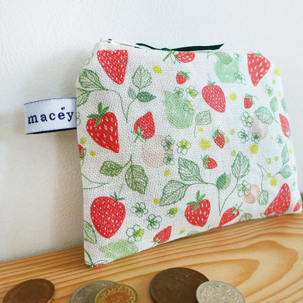 Strawberries Pocket Purse