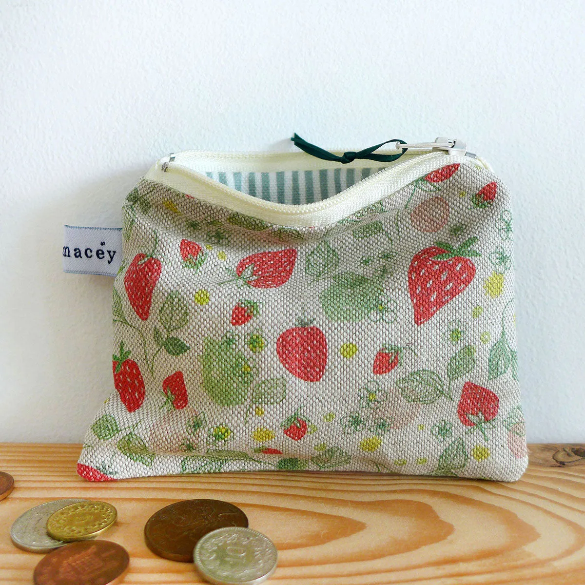 Strawberries Pocket Purse