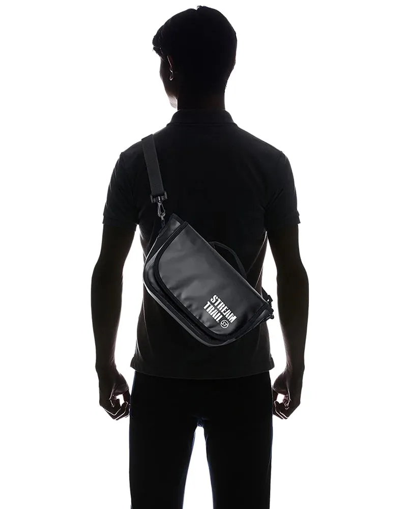 Stream Trail Clam Shoulder Bag