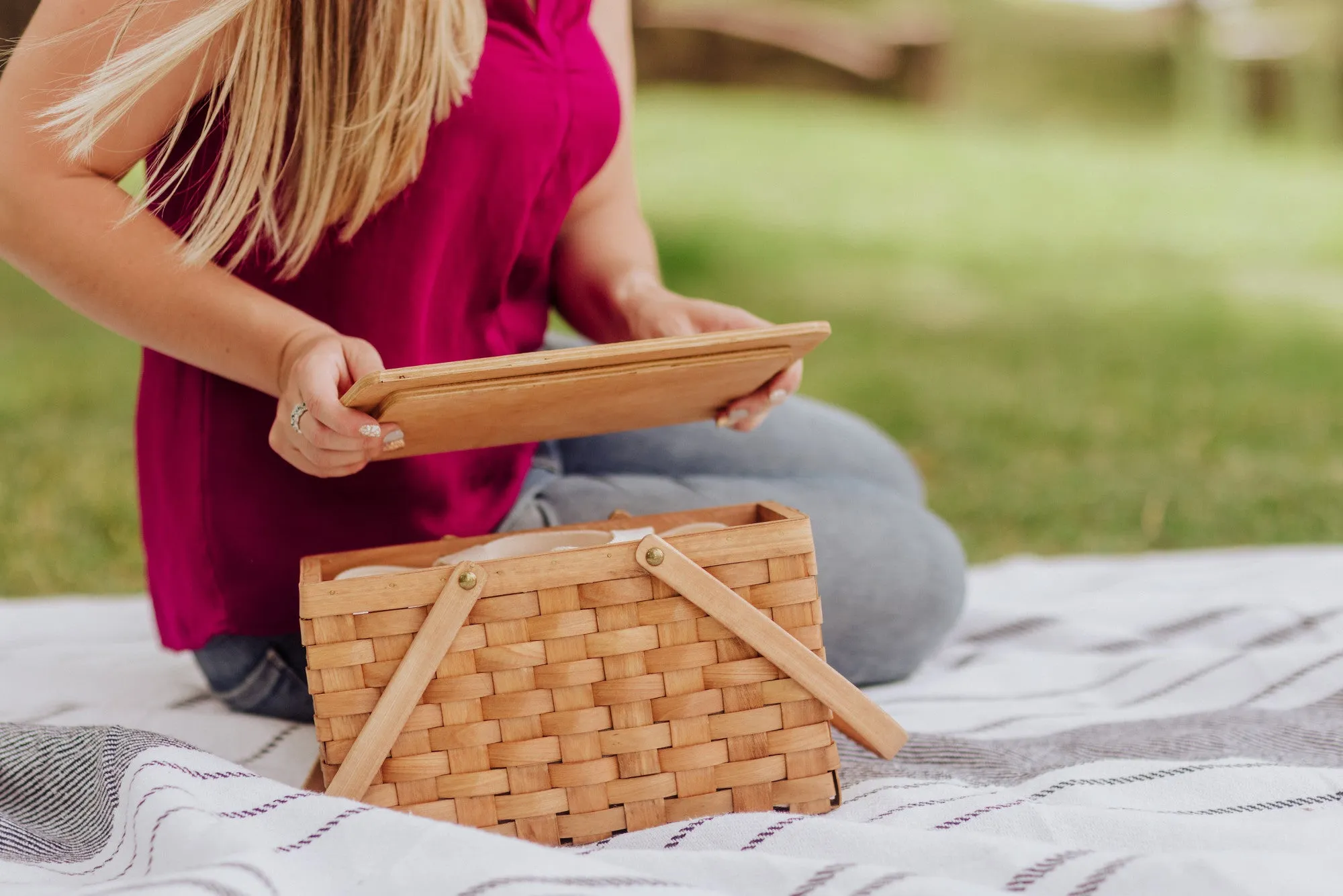 Virginia Cavaliers - Poppy Personal Picnic Basket